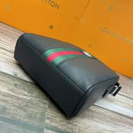 Picture of Gucci Mens Bags _SKUfw169216668fw